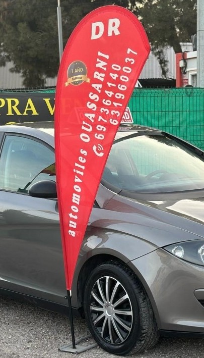 MASTIL MODELO GOTA personalizada